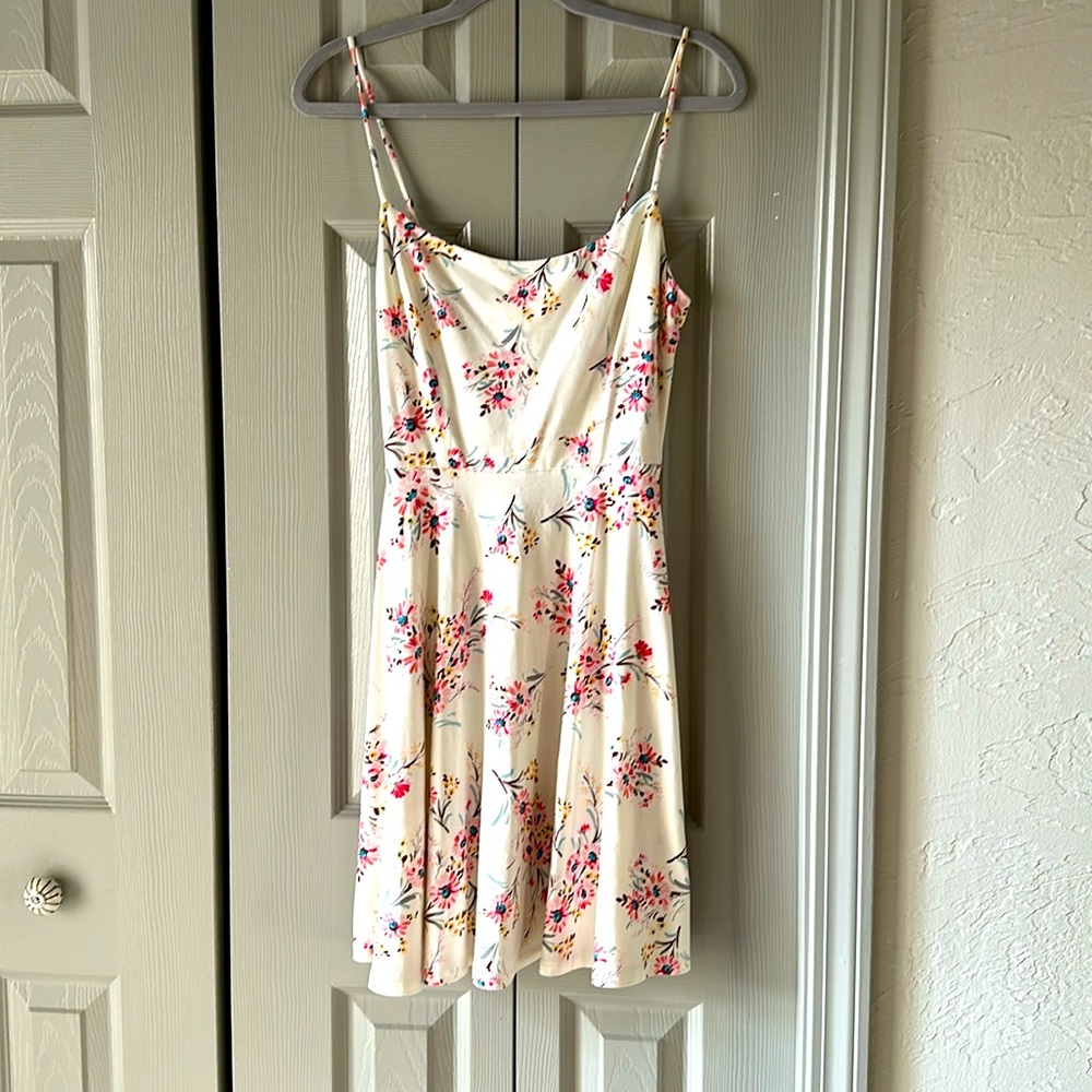 Nine Britton, Small, lightweight, simple, soft, floral, romantic dress